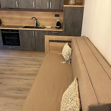 Prague Airport Family Apartman Tuchoměřice